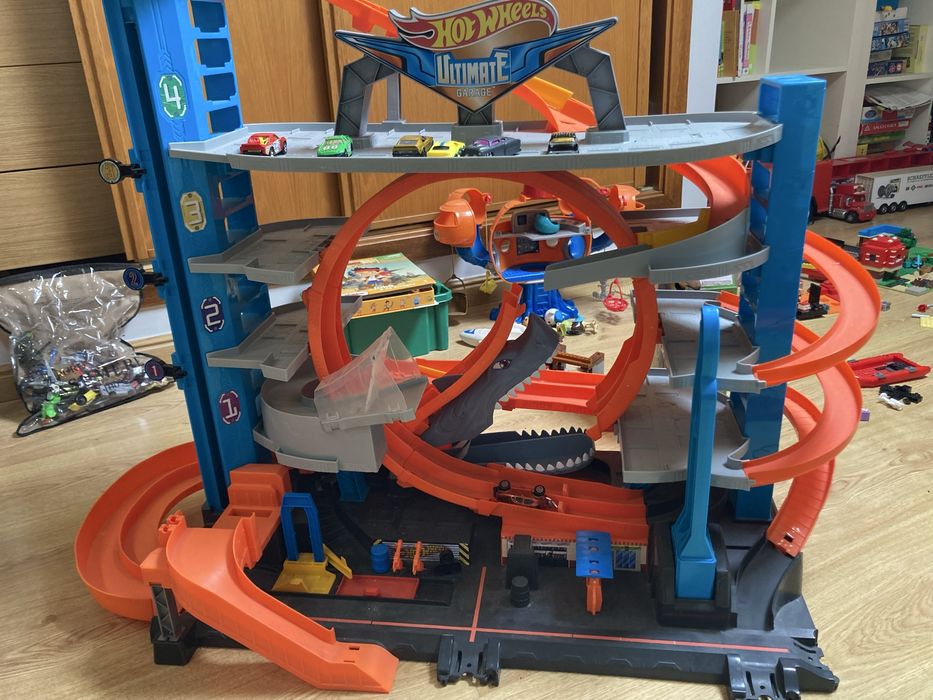 Pista de carros hotwheels