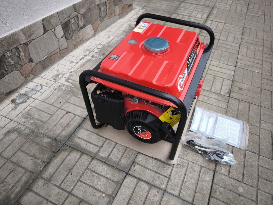 Продам генератор 1кВт