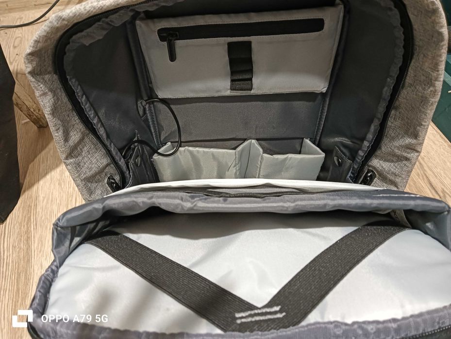 XD Design Bobby Anti-Theft Backpack – Netflix Edition