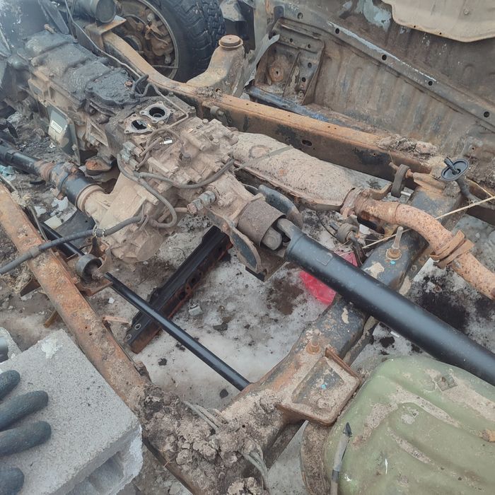 Рама по частинах  Mitsubishi Pajero sport mk1