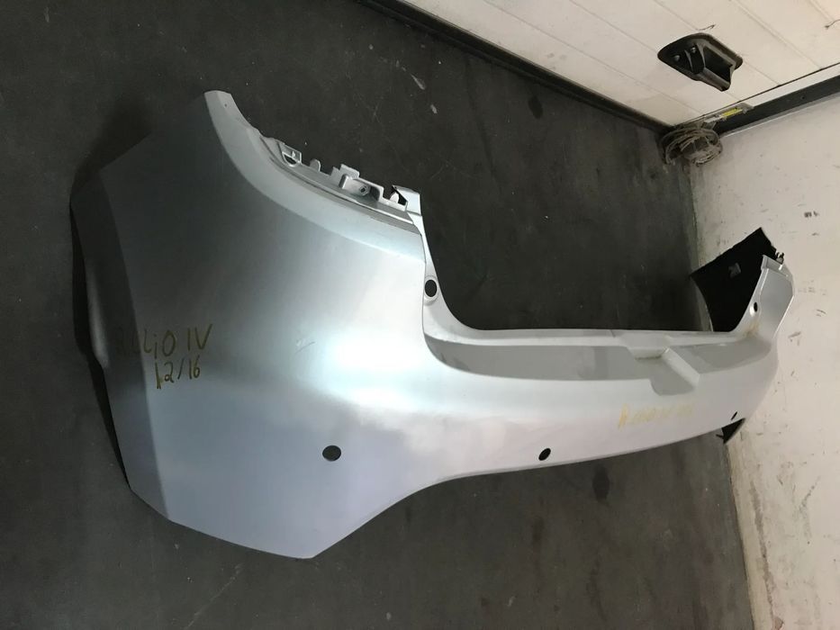 PARACHOQUES / PARA CHOQUES TRAS RENAULT CLIO IV 2012-2019 850225639R