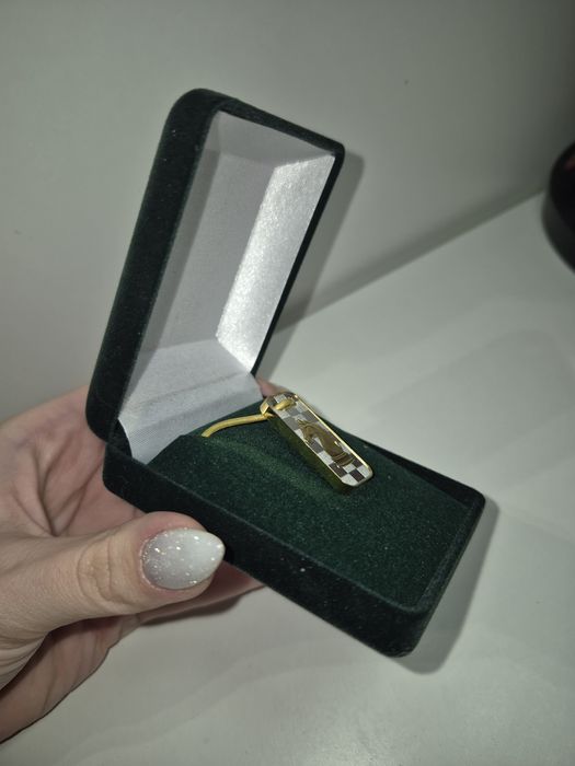 Рік Коня, срібна монета кулон у рамці 2026