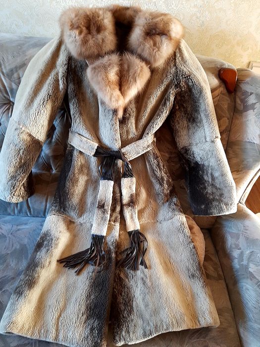 Зимняя женская шуба