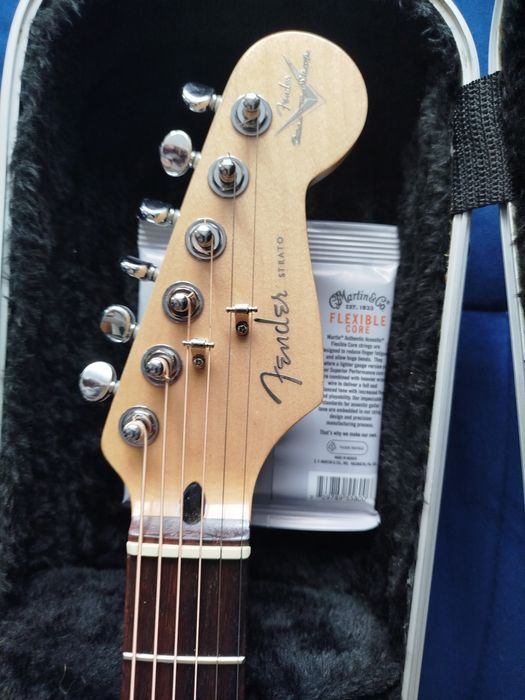 Squier-Fender Stratacoustic. Sprzedam lub zamienię.