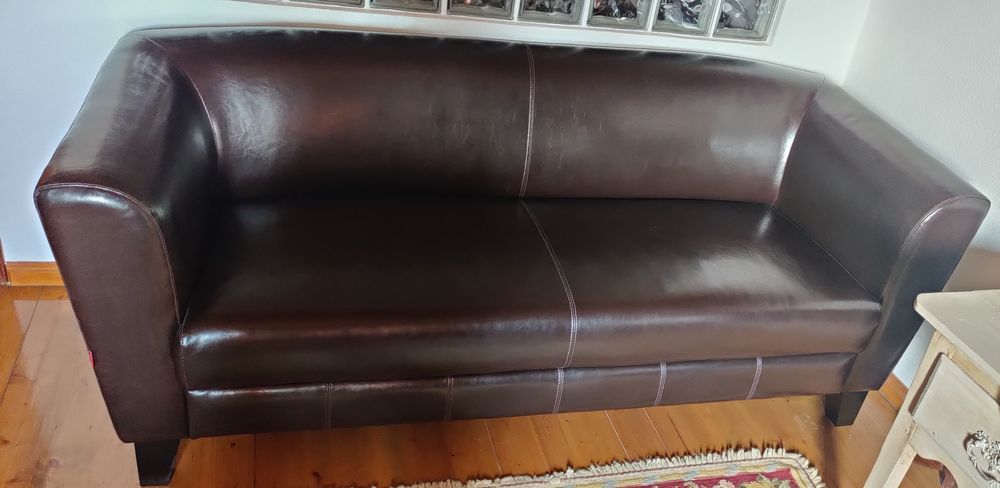 Sofá de 3 lugares como Novo