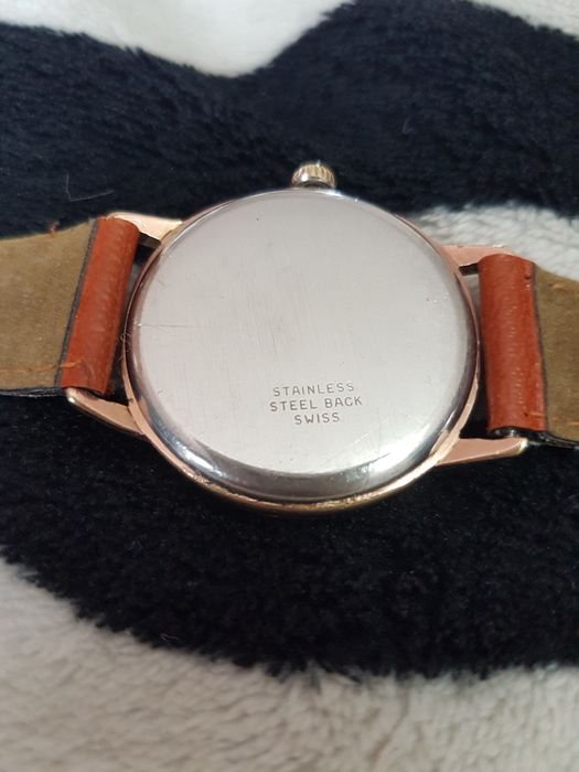 Relógio Triunfo corda.