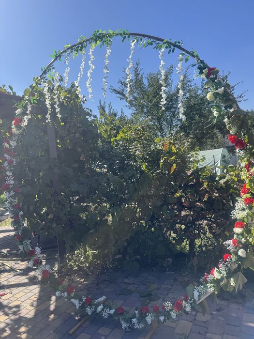 Арка свадедная  аренда