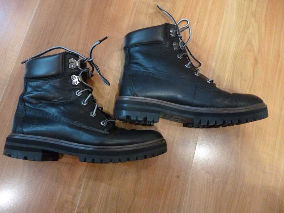 Женские ботинки timberland.