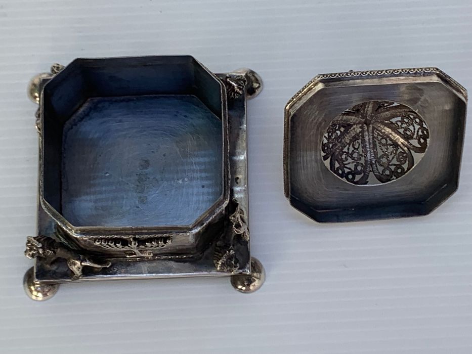 Caixa antiga , Judaica para ervas aromáticas , Séc. 19