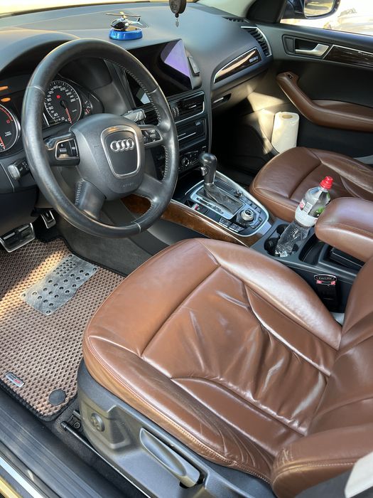Продаю власний автомобіль у ідеальному стані ,за детадями звертпйтесь