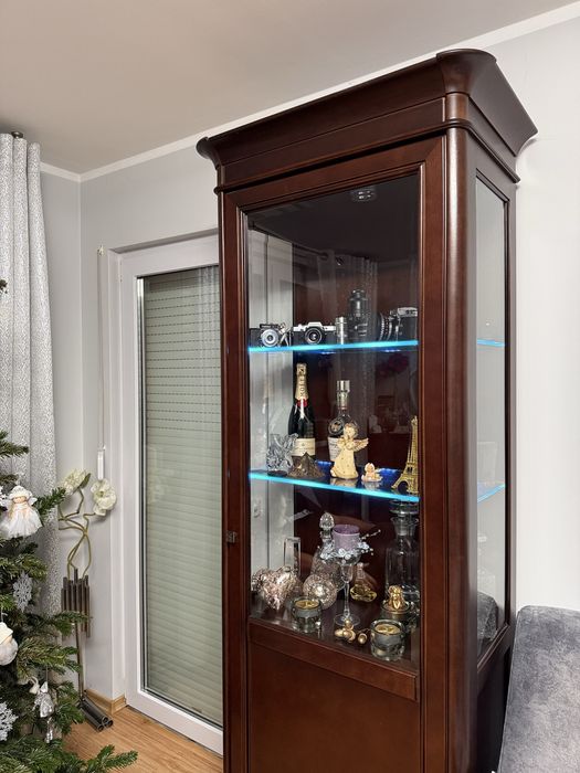 Meble drewniane zadbane