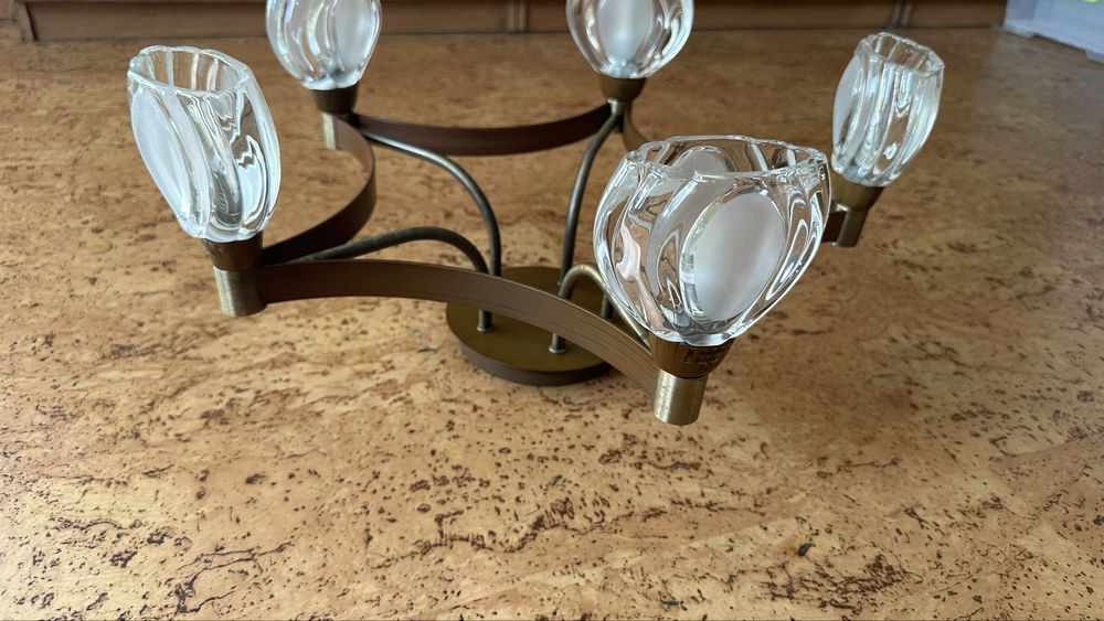 Потолочная люстра с 5 плафонами