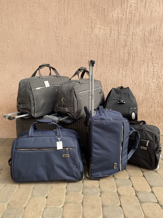 Сумка на колесах ,валізи (чемодан )