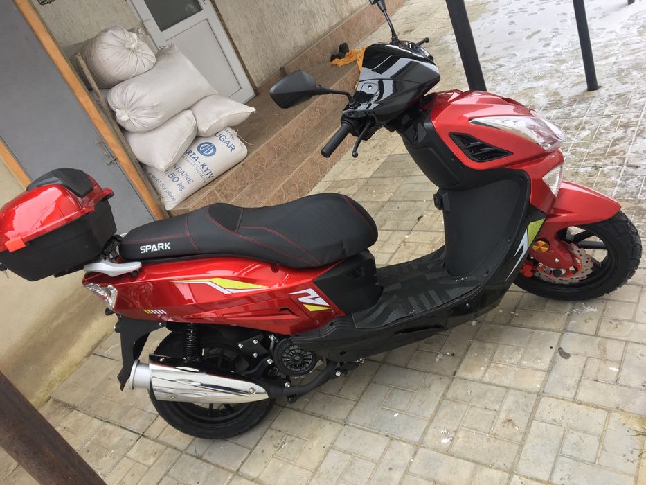 Скутер Spark SP150s