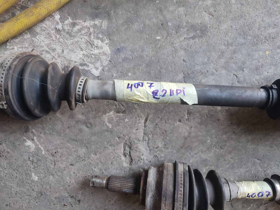 Полуосі Peugeot 4007 2.2 HDI