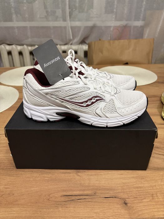 Новые ОРИГИНАЛ оригінал кроссовки кросівки Saucony Progrid Omni