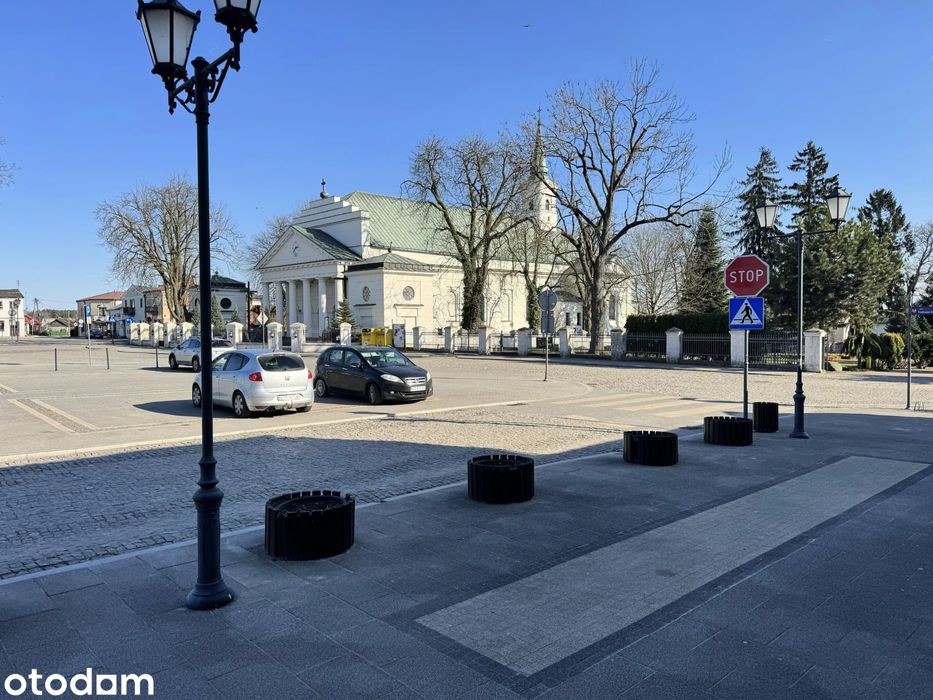 Lokal usługowy 600m² w centrum Kocka (bezpośrednio)