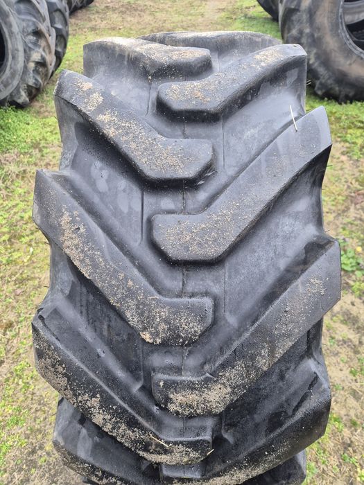 Opona 400/70-20  16.0/70-20  405/70-20