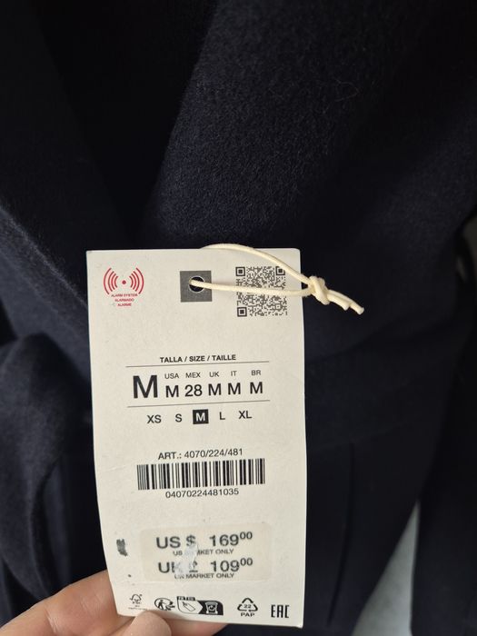 Вовняне пальто ZARA