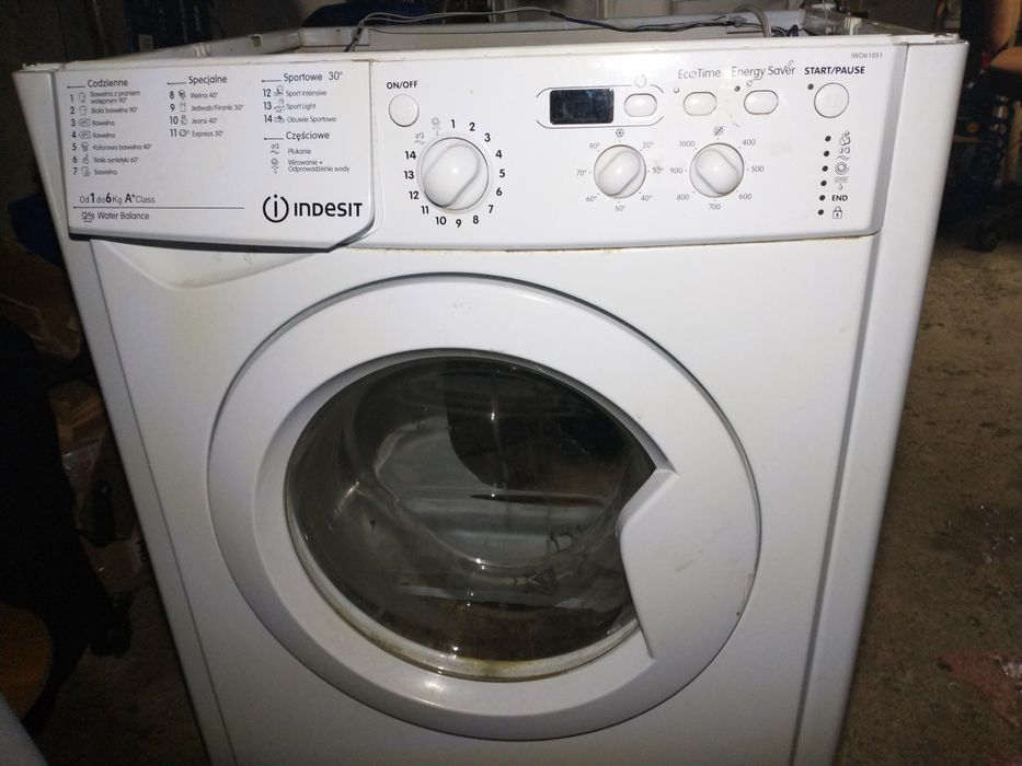Pralka Indesit IWD 61051