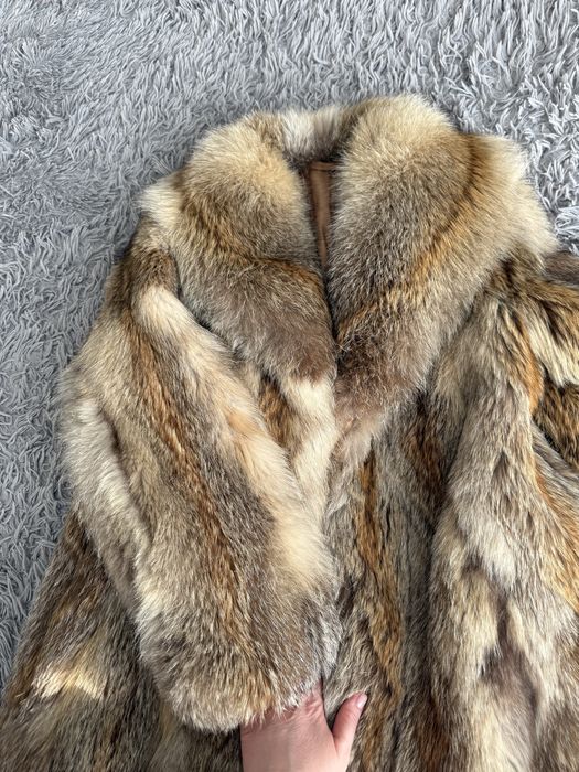 Шубка з натурального хутра лисиці
