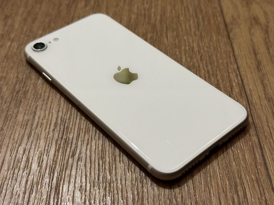 iPhone SE 2 / 64gb