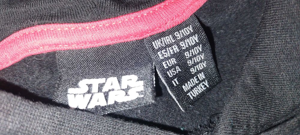 Star wars czarna bluza z kapturem Trooper na 9-10 lat Gratis wysyłka