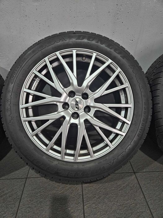 Komplet kół zimowych  AEZ R19 235/55 Continental