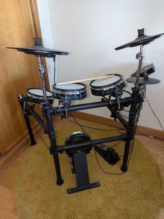 Bateria elétrica a venda em estado novo