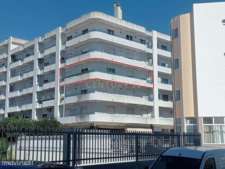 T2 em prédio com elevador em Cova da Iria – Fátima