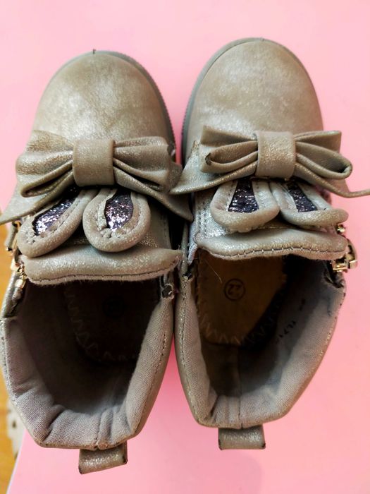 Botki dla dziewczynki 22