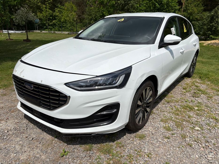 Ford Focus Po lift,, hybryda virtual cocpit przebieg Faktura po opłatach