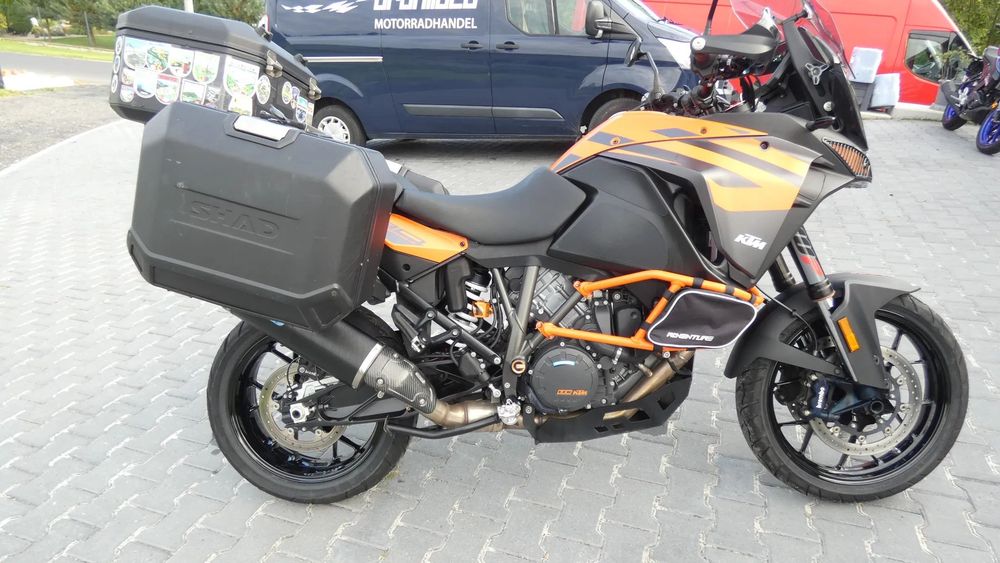 KTM
