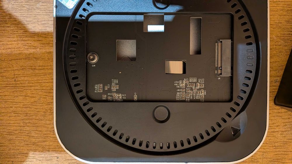 【美品】Mac mini 2024 M4 16GB 256GB Komputer APPLE Mac Mini 2024 M4 16GB RAM 256GB SSD macOS – sklep