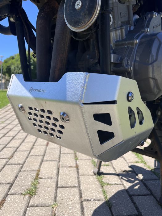 CF MOTO 450 MT.