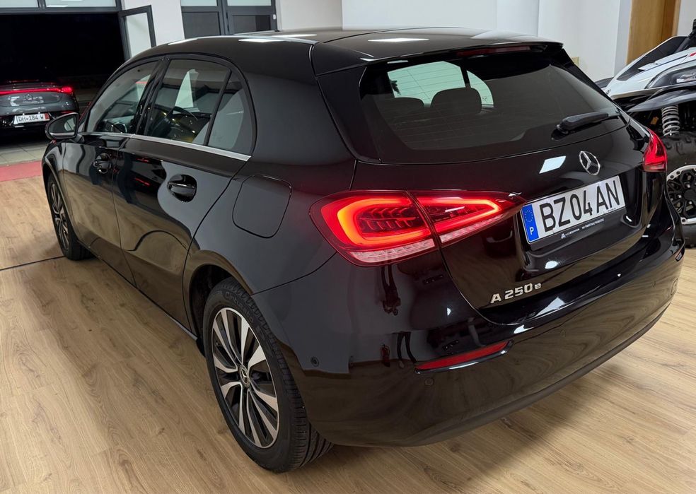 Mercedes A250e, 2022, garantia mercedes, plug-in
