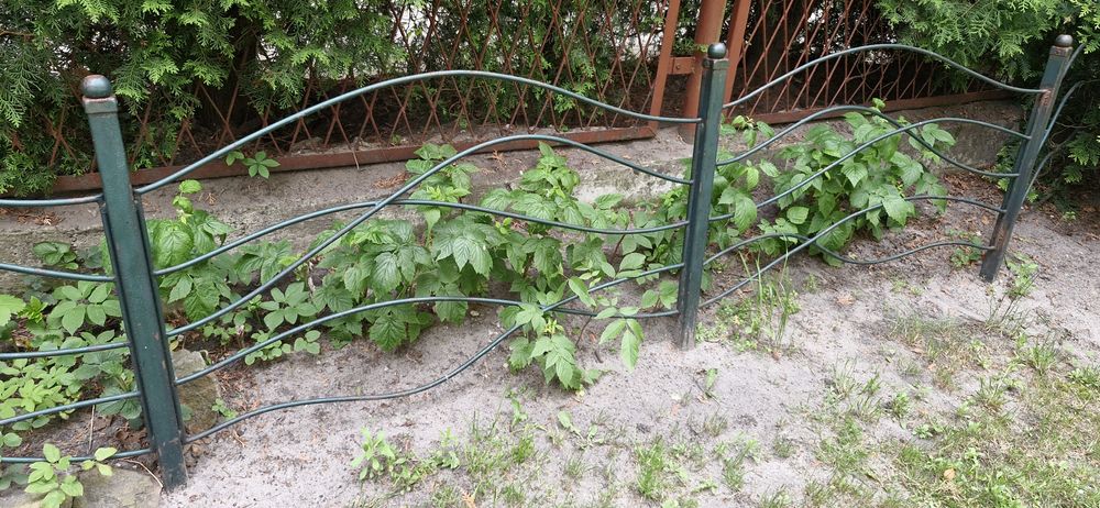 Płotek ogrodowy żelazo