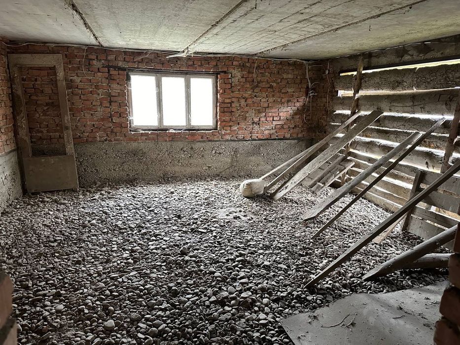 Житловий будинок / особняк