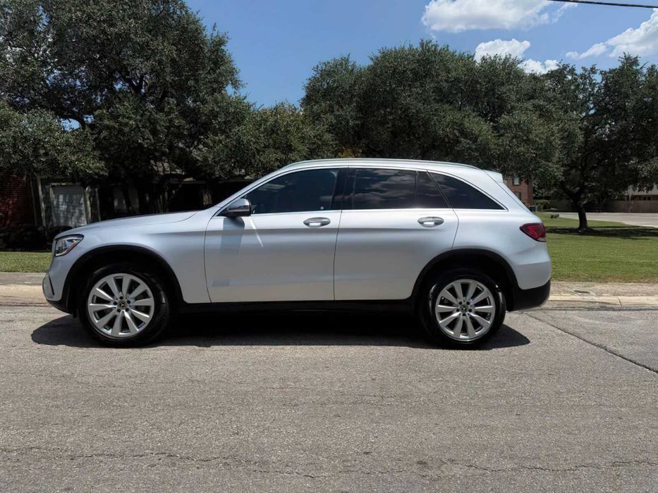 Mercedes-Benz GLC 300 4MATIC      2020