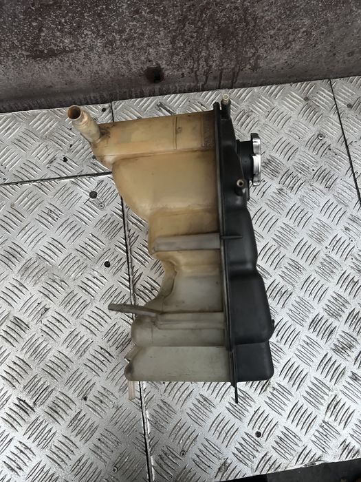 Бачок разширительный Jeep Grand Cherokee wk год 07 чероки гранд