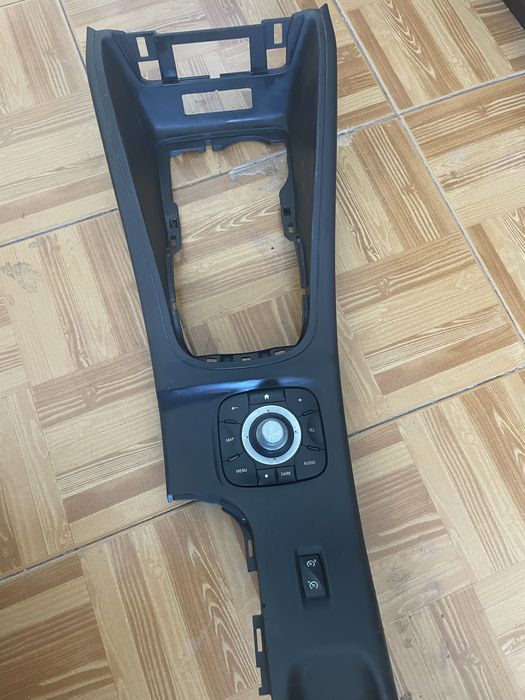 Consola megane 4