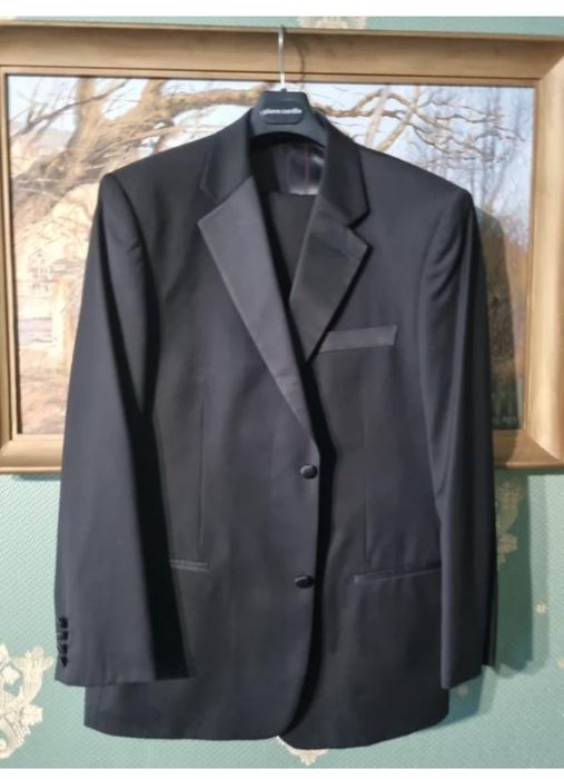 Новый итальянский смокинг