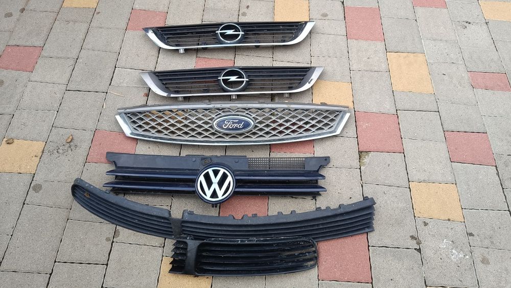 Фари, туманки, решітки