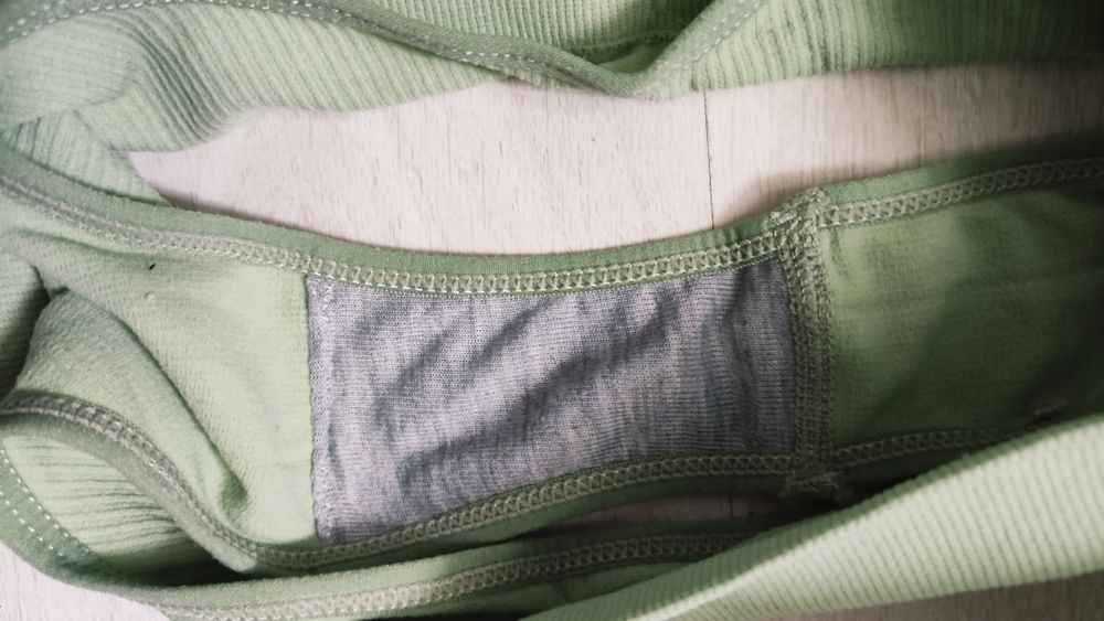 Komplet bielizny zielony nowy XS - M