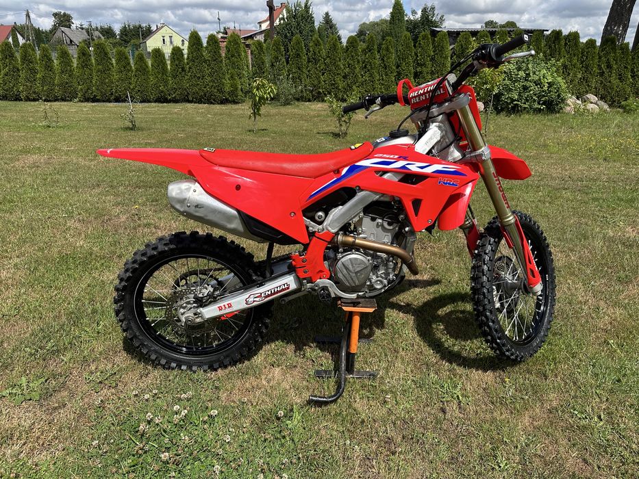 Honda crf250.