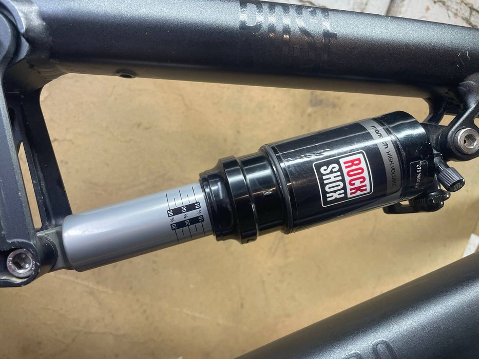 Амортизатор rock shox monarch rt3 high volume 216 63