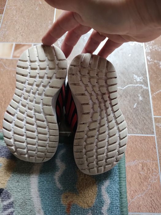 Дитячі кросівки adidas