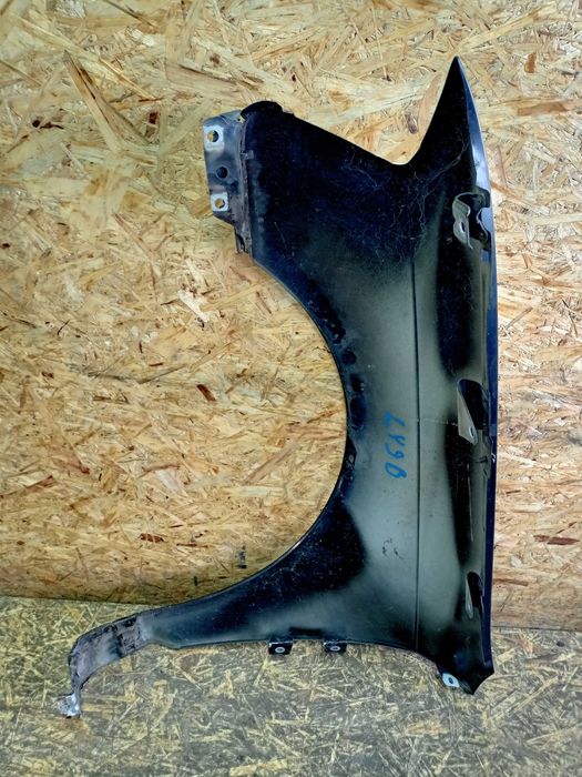 Audi A3 8P 2 drugi lift błotnik prawy przód przedni kolor LY9B oryg.