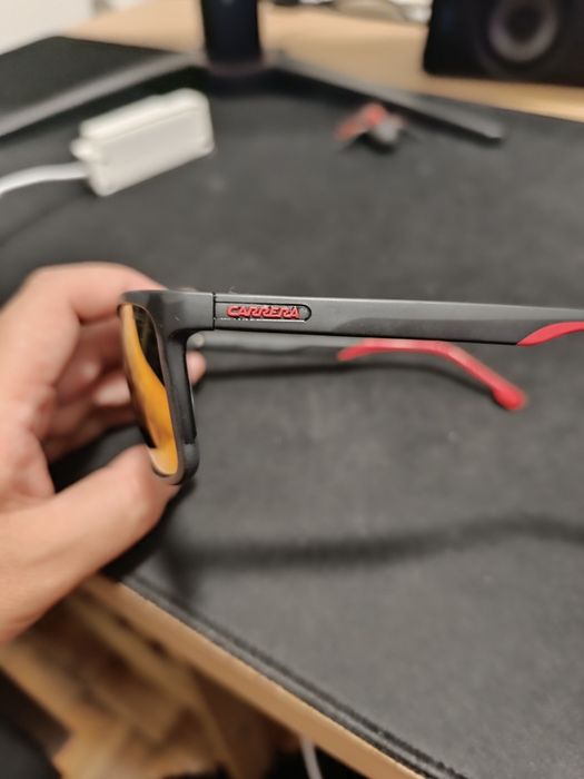 Óculos Carrera / Ducati