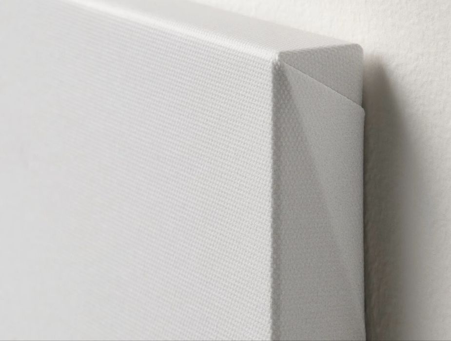 Zestaw dwóch nowych obrazów marki IKEA.